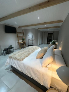 Ideal Location Kimberley 4